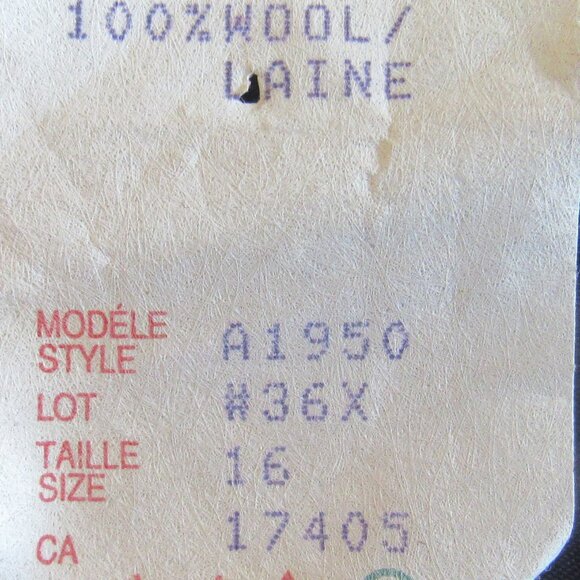 Vintage Conrad C Ladies Black Blazer, 100% Wool, 4 Button Front, Size 16 P117 - Picture 6 of 6